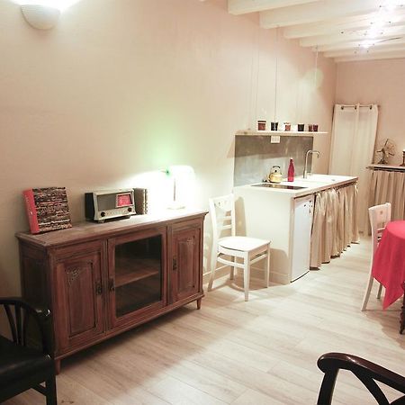 La Maison de Noémie Arlés Exterior foto